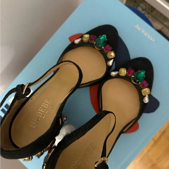 Elegant Black Embellished Heels - Picture 2 of 5